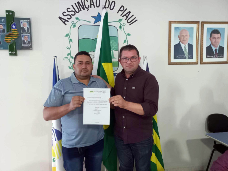 Vereador Pinheiro (PSD) solicita construção de Ginásio Poliesportivo e Praça na localidade Baixa Verde / Foto: Valter Lima.