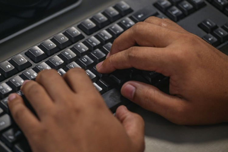 As medidas fazem parte de um conjunto de 14 resoluções que disciplinam o processo eleitoral.