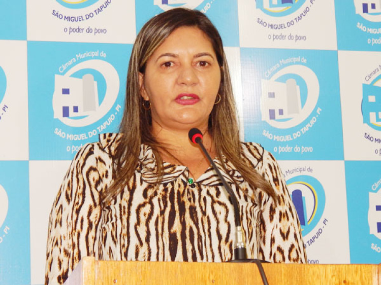 Vereadora Neide Alves (PTB)