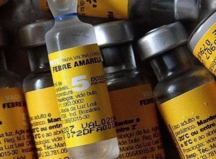 Vacina contra febre amarela