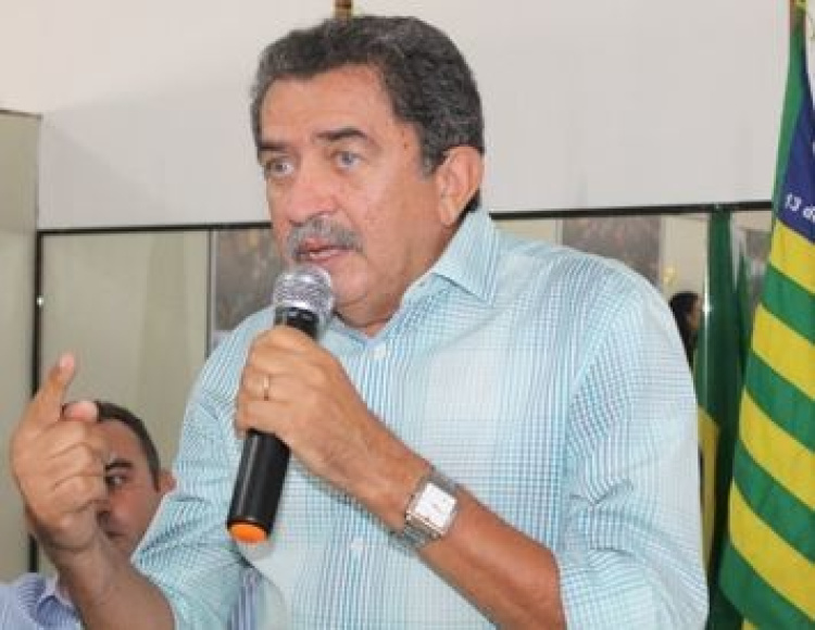 Prefeito Lincoln Matos (PTB)