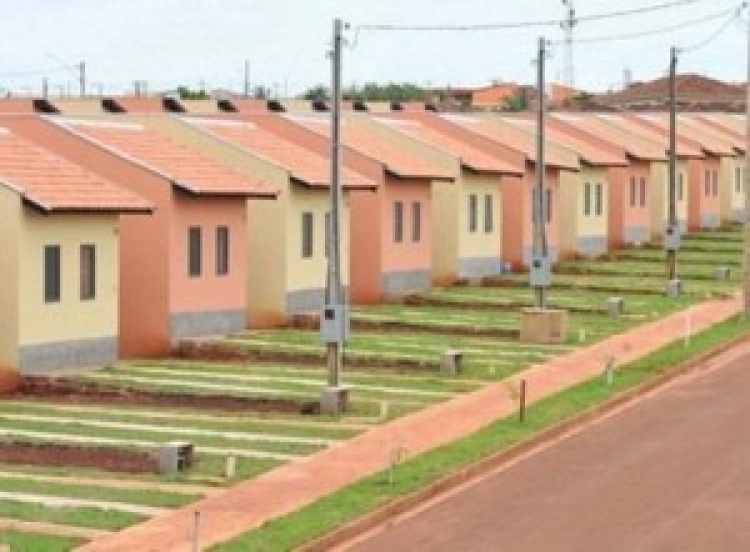 Kassab ao lado do governador Rui Costa: “Que venham mais casas e mais qualidade de vida.”