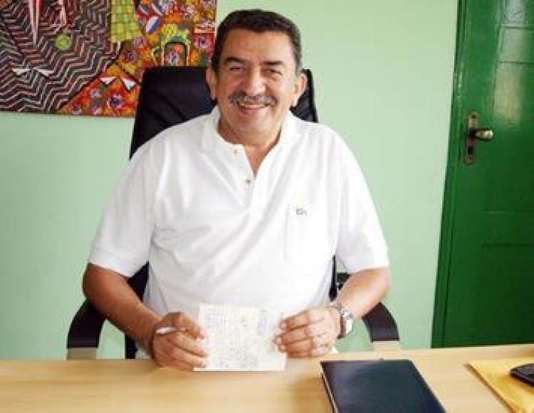 Prefeito Lincoln Matos (PTB)