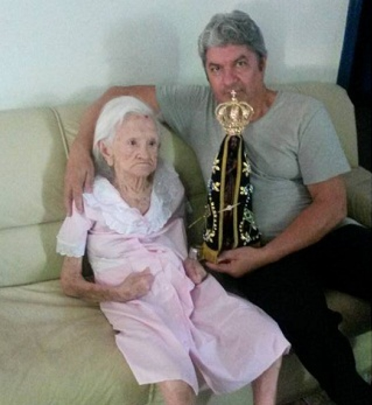Na foto: Dona Magnólia e o vereador Paiva Júnior