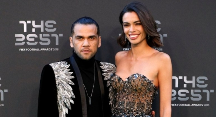 Daniel Alves ao lado da ex-esposa, Joana Sanz, em 2018 JOHN SIBLEY/REUTERS - 24.09.2018