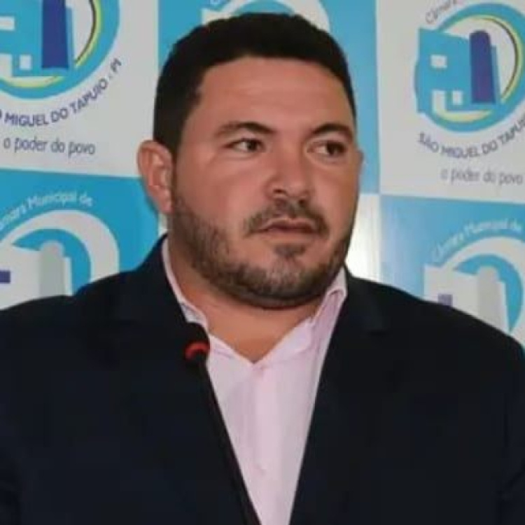 Ex-vereador Helinho (PSD) emite mensagem de Natal e Ano Novo aos sãomiguelenses