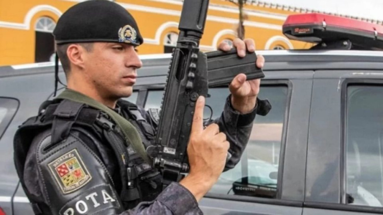 Samuel Wesley Cosmo, 35 anos, era casado e pai de duas meninas| Foto: Reprodução/Redes Sociais/Rondas Ostensivas Tobias de Aguiar .