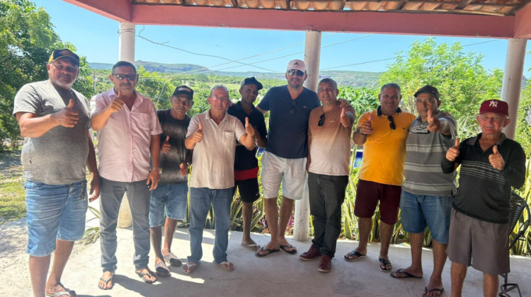 Em Assunção do Piauí, oposição se fortalece com adesões importantes.