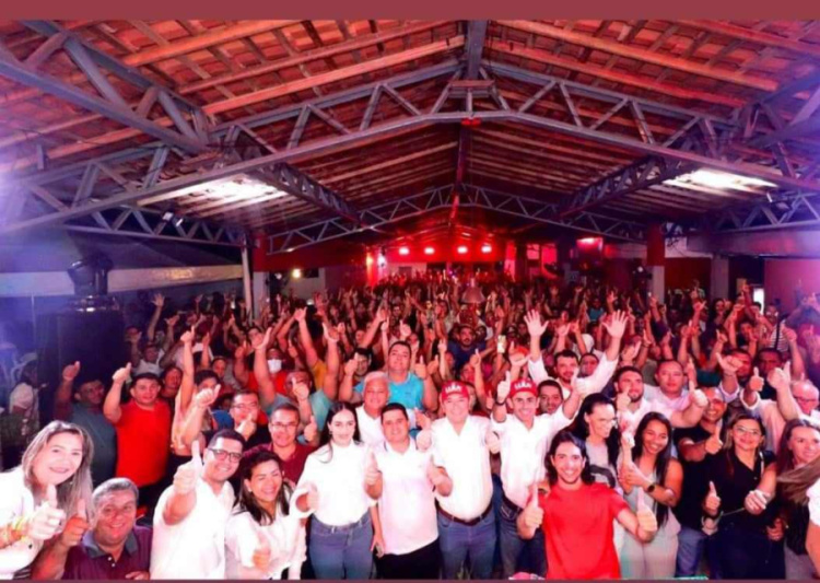 PT de Castelo do Piauí realiza grande encontro político na noite do último sábado (17)/Fotos: WebTvCastelo.
